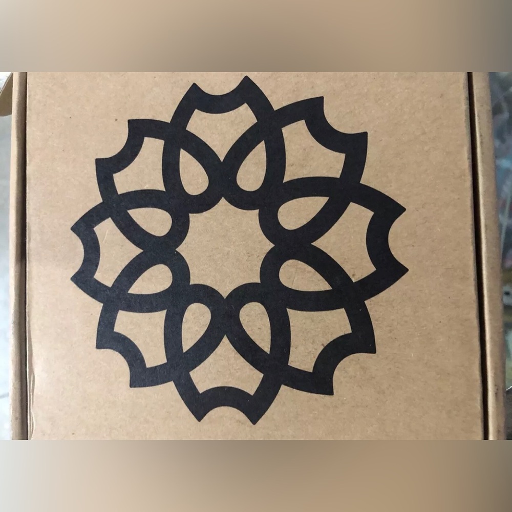 Hana Emi Gua Sha Spa Massage